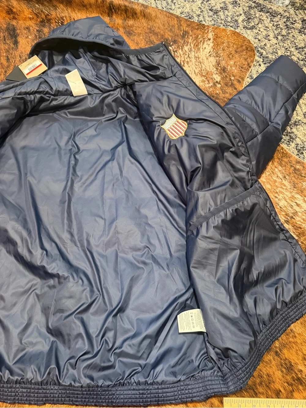 NWT Nike Women's Therma-FIT Jacket L Navy US Hockey Vintage Crest FD7704-451